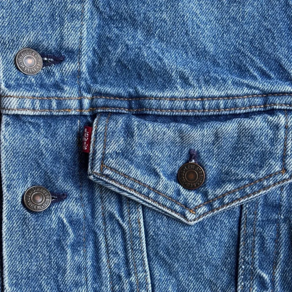 Levi's Denim Type 3 Jacket Mens 38 M Blue Trucker Made in USA Vintage 4-Pocket
